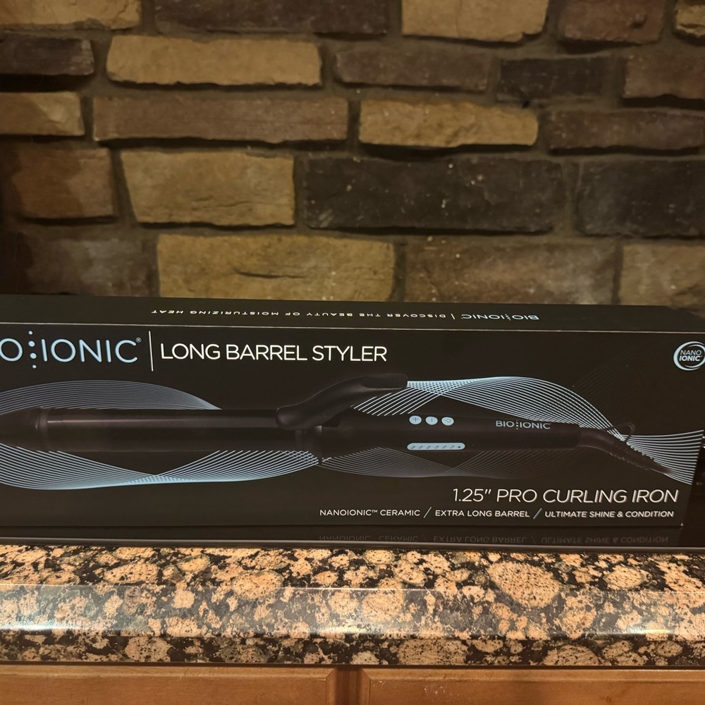 Black Long Barrel Styler